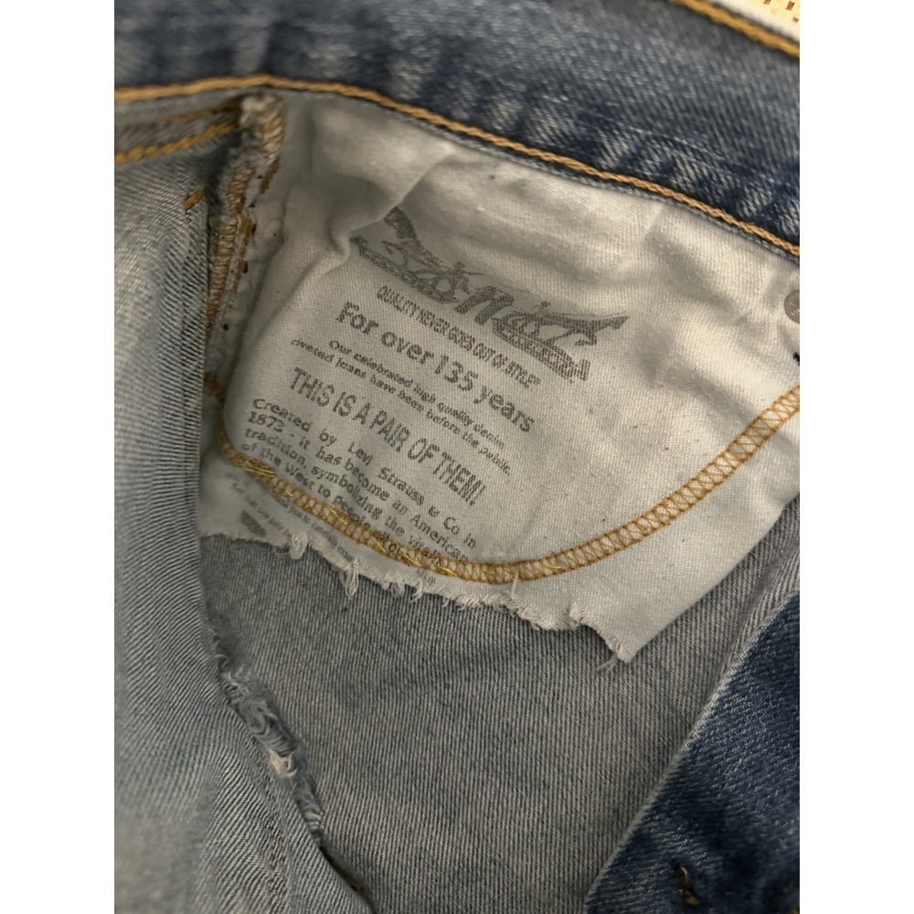 VTG Levis Cutoff Jean Shorts S Cheeky Raw Hem DIY Shortie Boho Festival Beach - Picture 7 of 12